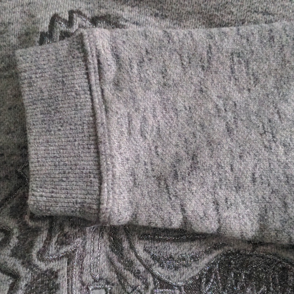 KENZO's most emblematic tiger sweatshirt - Picture 7 of 11